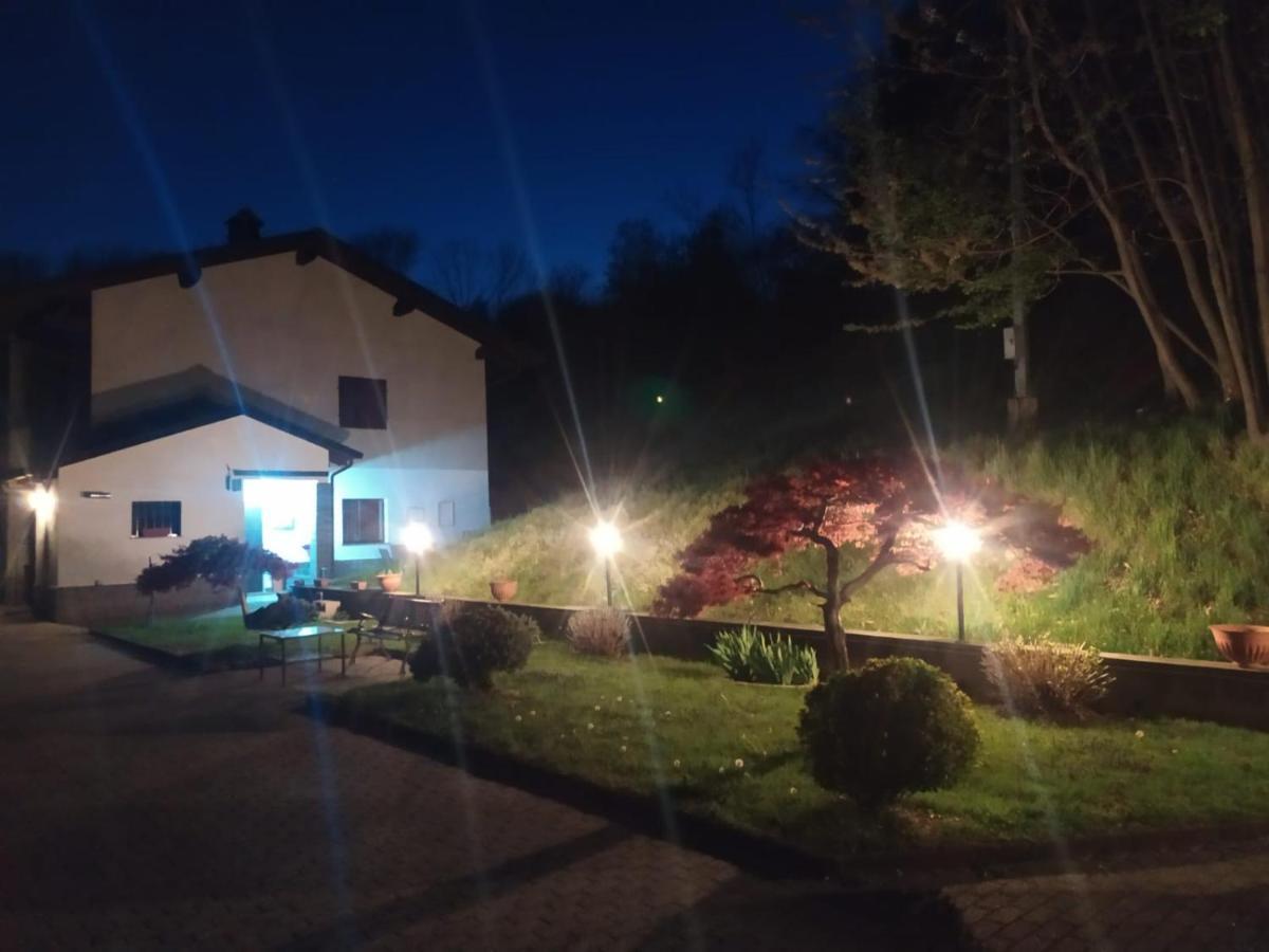 Appartamento La Casa Nel Bosco Rueglio Extérieur photo