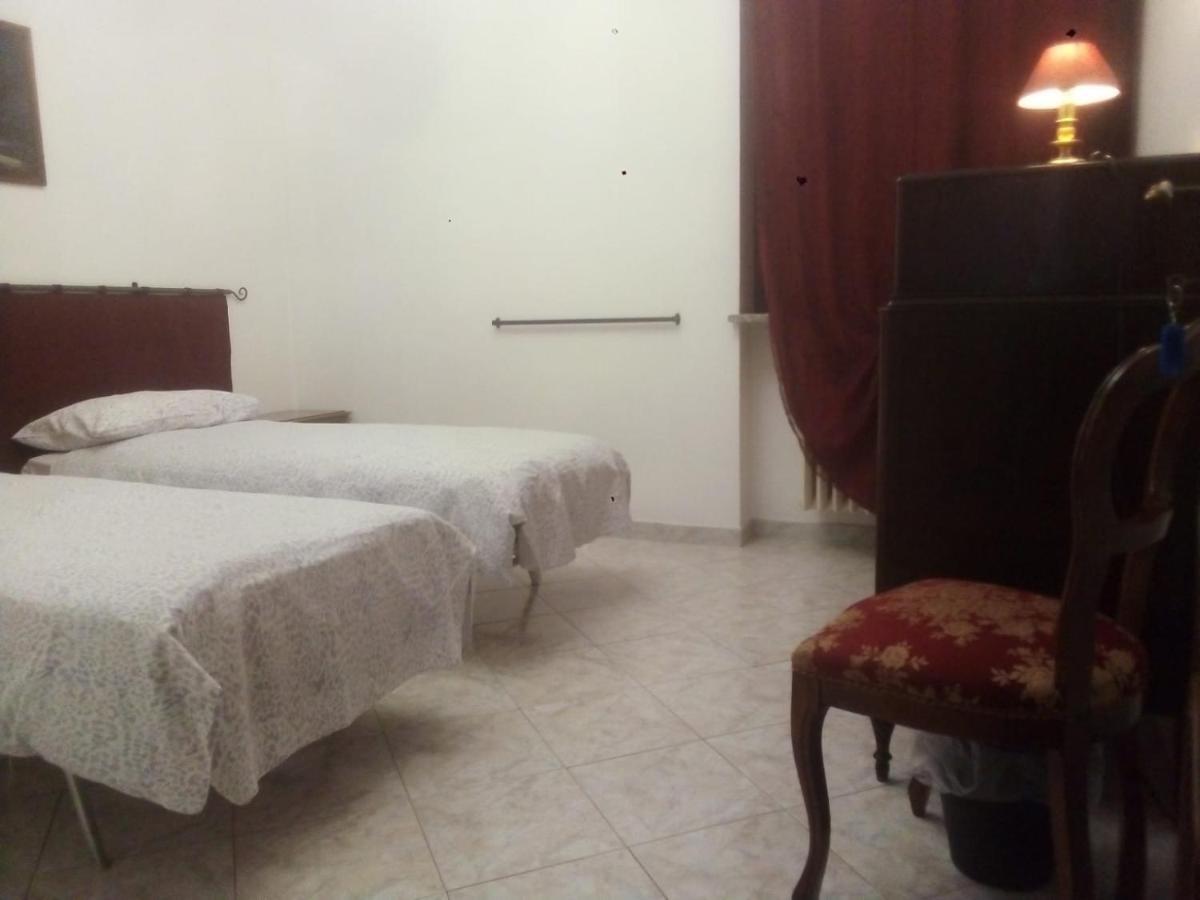Appartamento La Casa Nel Bosco Rueglio Extérieur photo